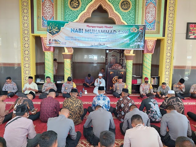 Polres Dompu Peringati Maulid Nabi & Sumbang Do'a Bagi Para Korban Tragedi Kanjuruhan Malang