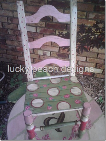 girls%20chair[1]