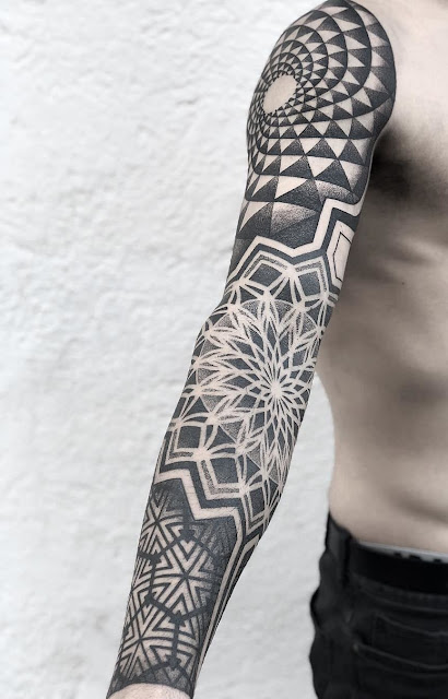 Mangas de tatuagens geométricas - 30 fotos e modelos para os homens