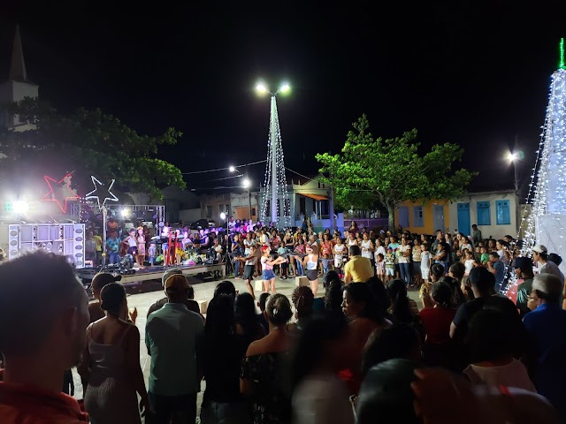 Forró Solidário animou a noite desta sexta-feira (20) em Macajuba