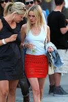 Kate Bosworth Sexy Red Skirt Pictures