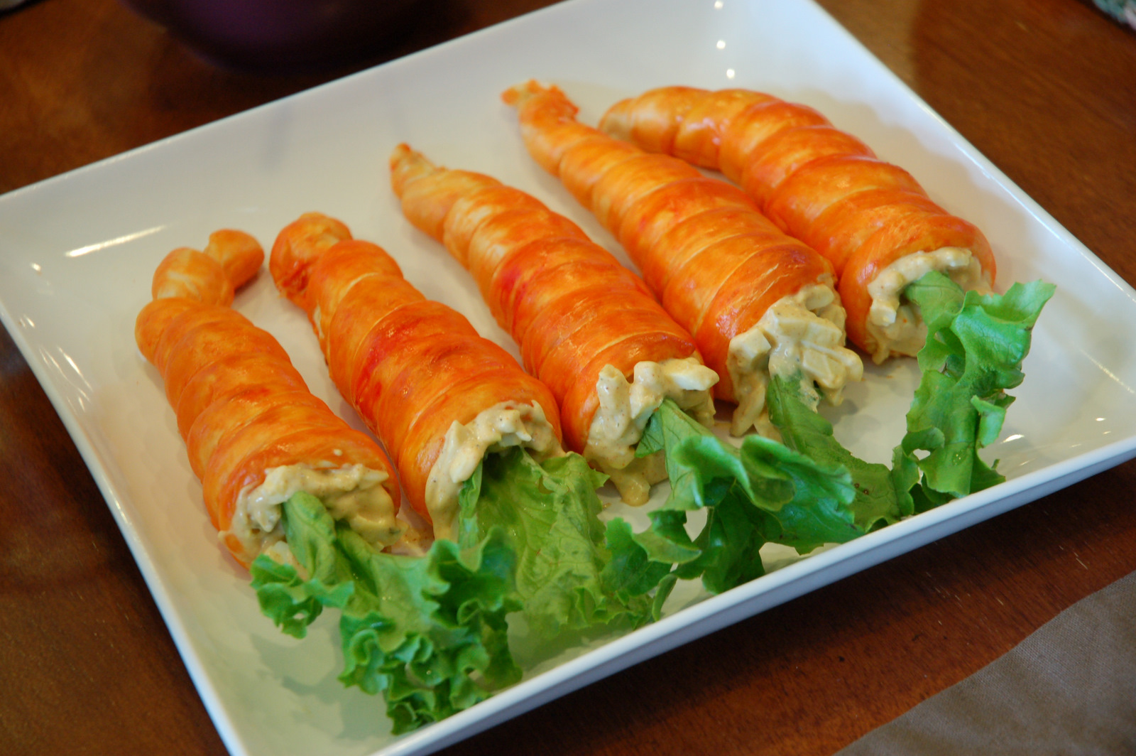 restlessrisa: Easter Dinner, Carrot Rolls & Resurrection Rolls