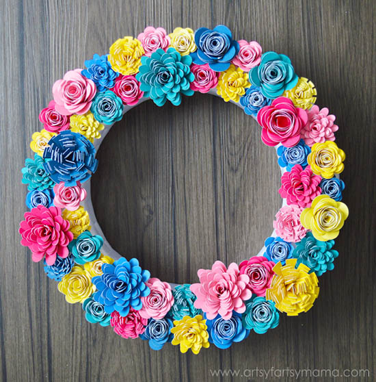 Artsy Fartsy Mama - Paper Flower Wreath