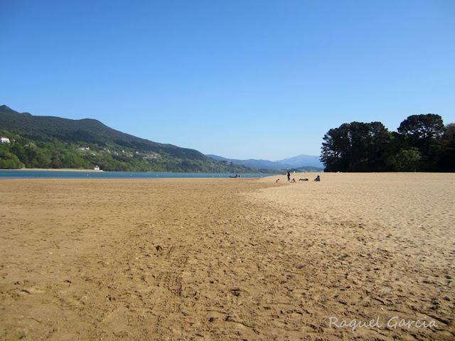 Playa San Antonio en Sukarrieta (Bizkaia)