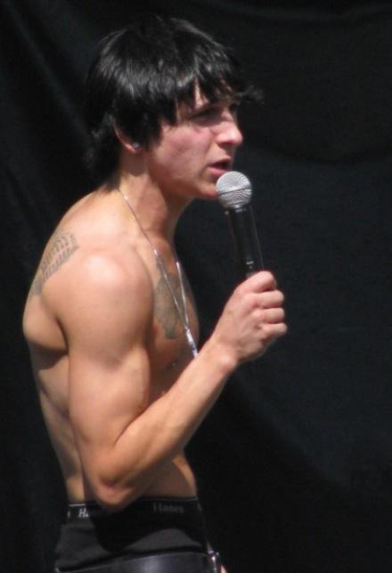 Re Mitchel Musso