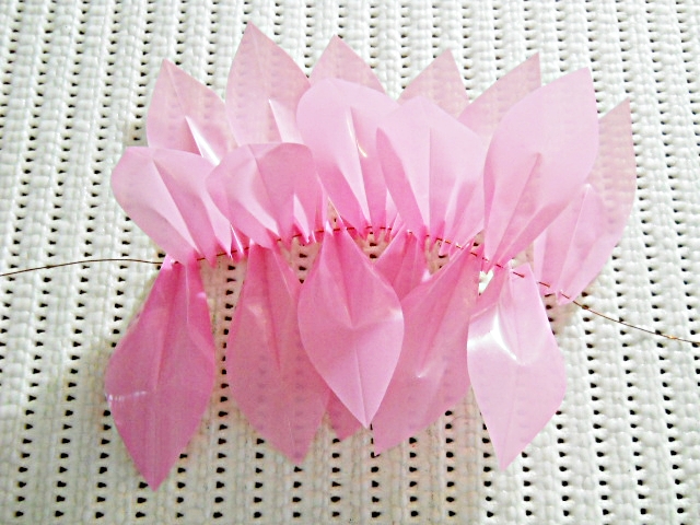 Lotus 2 Kerajinan  Tangan