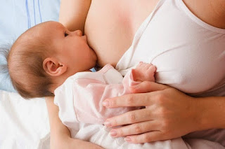 cách giữ ngực đẹp sau sinh 3