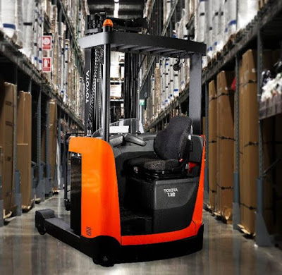 Reach truck ngồi lái 1.2 – 1.6 tấn