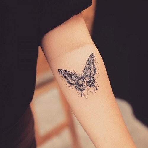 esta_intrincada_tatuagem_de_borboleta_para_as_mulheres