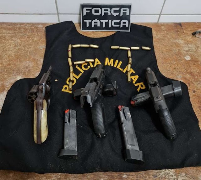 Polícia captura grupo criminoso e apreende três armas de fogo e colete balístico 