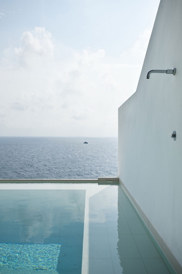 Outdoor shower in the swimming pool 