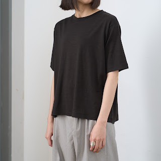 Summer Wool T-Shirt モデル身長161cm / 着用サイズ2