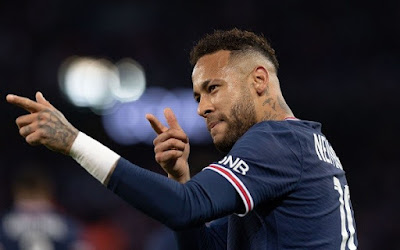 Neymar 'đổ thêm dầu vào lửa' giữa căng thẳng Messi - PSG