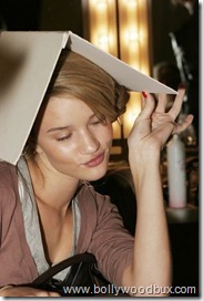 Rosie Huntington-WhiteleyBackstageBetty Jackson (10)