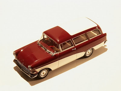 Opel Rekord P2 Coupe Minichamps 