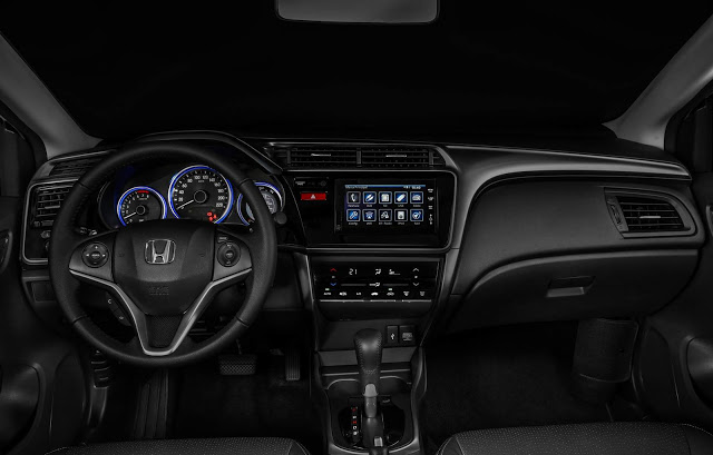 Interior do Honda City 2016