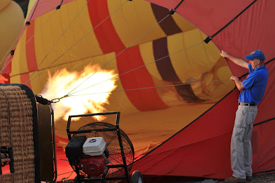 2012 Balloon Ride Over Sedona - Inflating