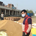 Ghazipur: जिलाधिकारी ने दिया धान क्रय केंद्र प्रभारियों को सख्त हिदायत, बोले 'केंद्रों से दलालों को रखें दूर'