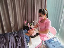 Tips Mempercantik Diri dengan Perawatan Aesthetic Clinic