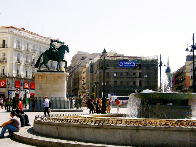 Madrid-Plaza-puerta-del-sol