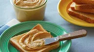 Peanut Butter Pie Paula Deen / 10 Dessert Recipes Straight From Paula Deen Herself - Make sure to stirr in between until chocolate is melted and smooth.