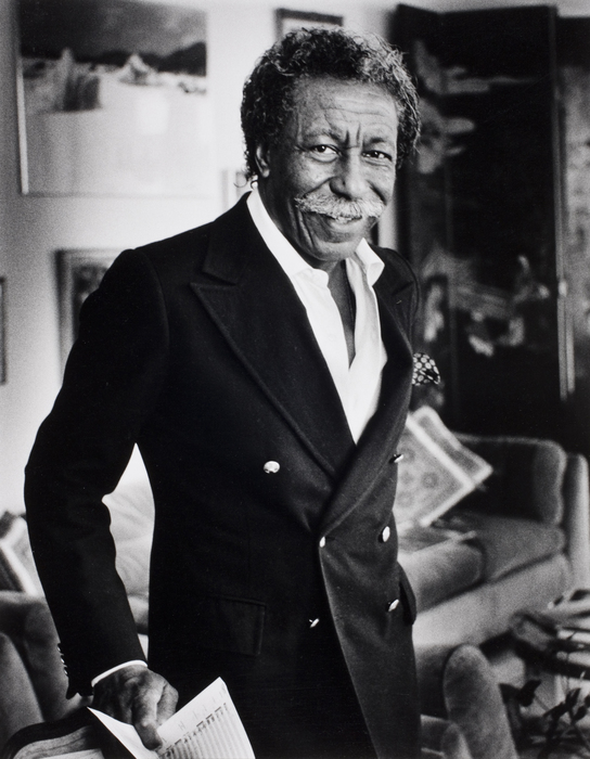 “Ahora que tengo 85 años siento que estoy listo para empezar a hacer fotografías.” Gordon Parks