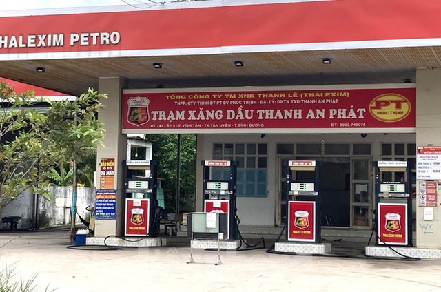 Hàng loạt cây xăng bất ngờ đóng cửa khi giá giảm mạnh - Ảnh 1.