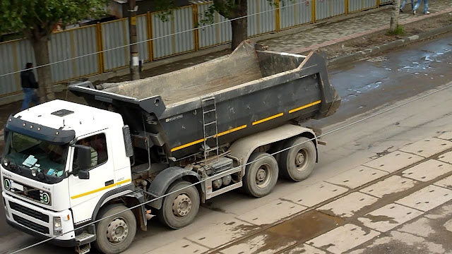 Volvo FM 12 , 8x4 Truck , Volvo FM 12 Truck , Volvo , IVolvo FM 12 8x4 , Volvo 8x4 , Volvo Truck , FM 12 , FM 12 truck , Dump Truck