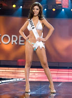 Miss Universe 2009 swimsuit pics