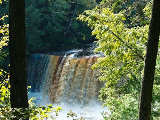 Tahquamenon Falls - beauty in the fall