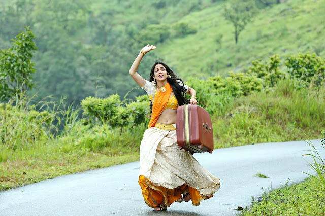 Actress Lavanya Tripathi Saree Photos