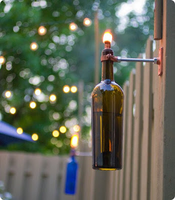 Craft Ideas  on Recycled Wine Bottle Torch   I Couldn T Resist Sharing This Diy