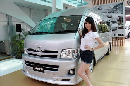 Jual Mobil Bekas, Second, Murah: Harga Toyota Hiace 2014 