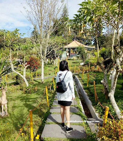 [http://FindWisata.blogspot.com] Pagoda Taman Alam Lumbini, Destinasi Wisata Religi Dan Spot Foto Menarik Di Daerah Berastagi