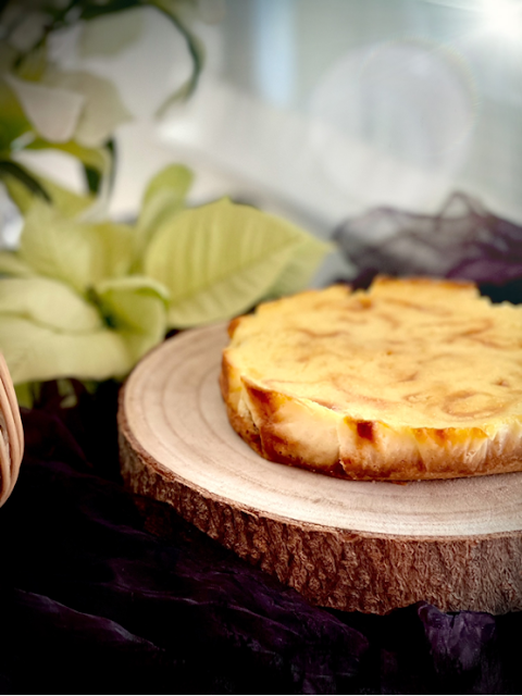 Tarta horneada de queso mascarpone y toffee de naranja