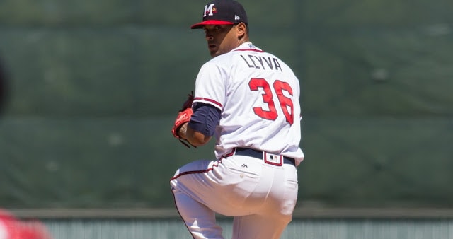 Anoche en la Liga Mexicana del Pacífico, el derecho que pertenece a los Atlanta Braves, volvió a deslumbrar con los Charros de Jalisco en una apertura de calidad donde caminó durante seis entradas, permitió una carrera y quebró a cinco bateadores