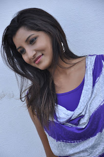 Actress Vinny Latest Stills