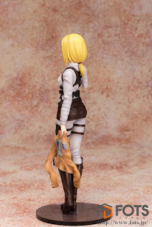 Krista Lenz de Shingeki no Kyojin - FOTS Japan