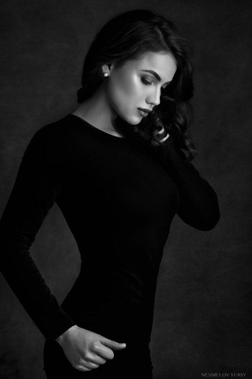 Yuriy Nesmelov 500px arte fotografia mulheres modelos russas fashion beleza preto e branco