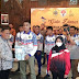 Plt.Bupati Mansur Hidayat, S.T Memberi Penghargaan Para Atlit Dan Pelatih Cabang Olahraga Berprestasi Tahun 2022