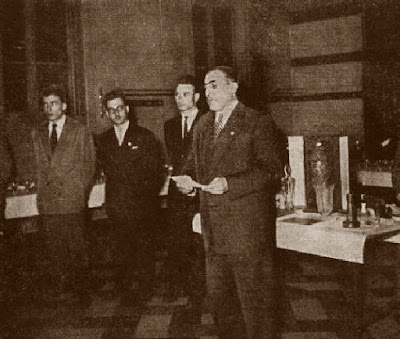 entrega de premios del II Campeonato Mundial Universitario de Ajedrez Lyon 1955