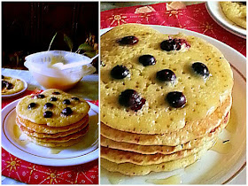 Perfect Blueberry Pancake Recipe  @ treatntrick.blogspot.com