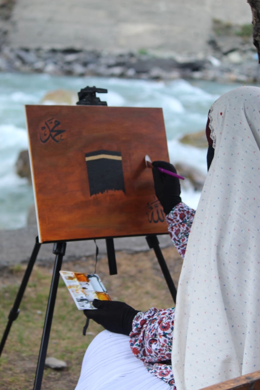 Nuzhat Nazir: The Rising Star of Calligraphy and Custom Designing in Baramulla