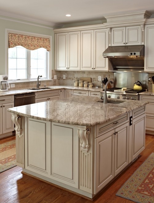 How to paint antique white kitchen cabinets - step by step