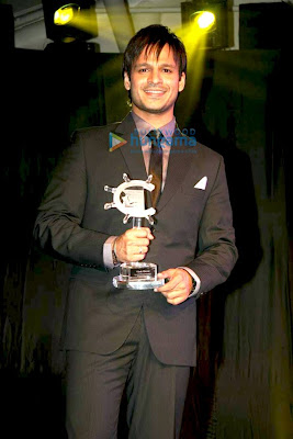 Vivek Oberoi graces Sailor Today Awards image