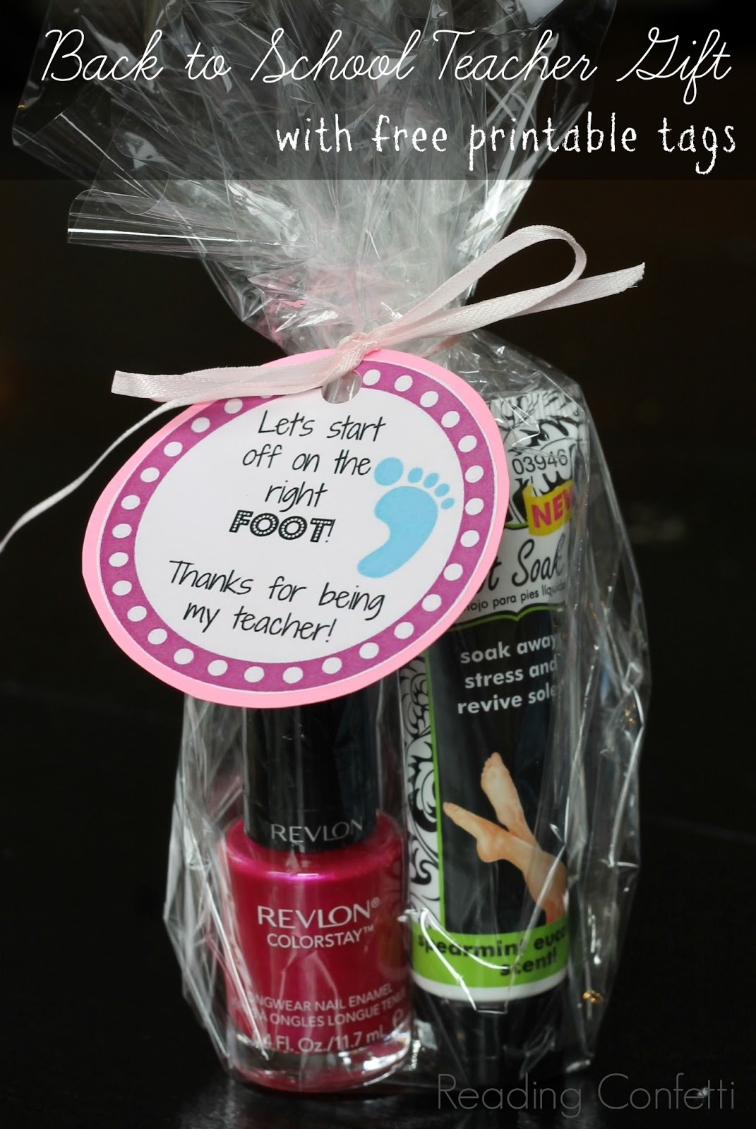 In The Name of Love, Give a Gift to Mother：Sweet Mother's Day Nail Designs  You Can Do For Your Mom