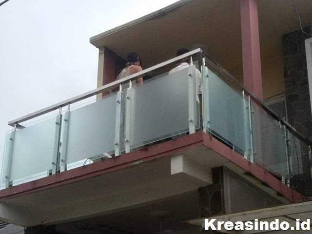 Jasa Railing Balkon Kombinasi Kaca Kualitas No. 1 di Jabodetabek dan Sekitarnya