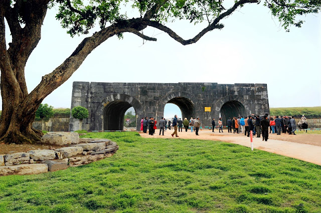 Citadel of the Hồ Dynasty opens for free during Tet