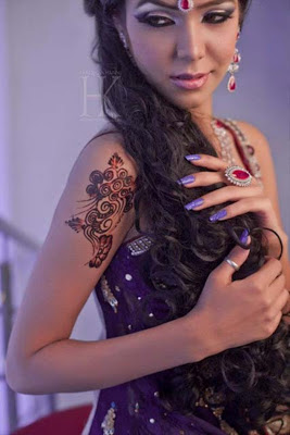 Arabian Mehndi Designs 2013 Wallpapers Photos Pictures Pics Images 