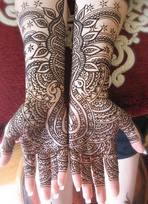 New Mehndi Designs For Janmashtami & Eid !